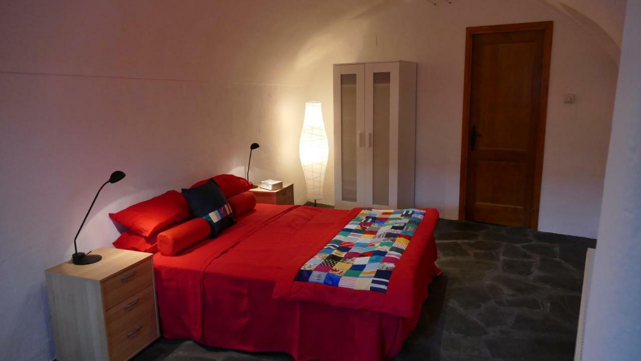 Cala Clareta Bed & Breakfast Castellfollit de la Roca Bagian luar foto